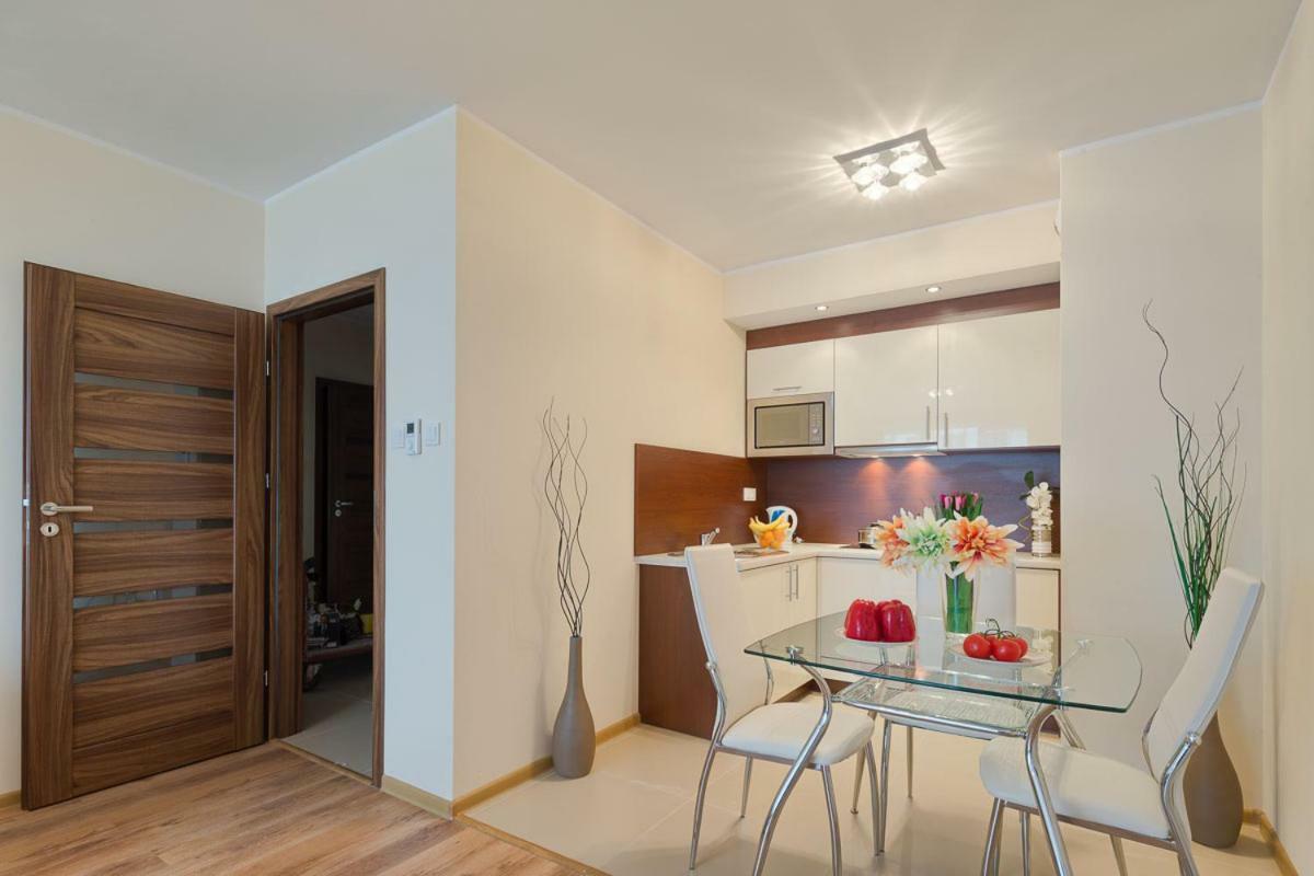 Warsaw Inside Apartments Exterior foto